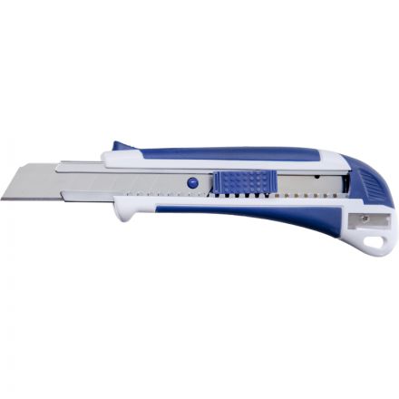 Нож канцелярский Attache Selection с антискользящими вставками и точилкой для карандаша (ширина лезвия 18 мм) Нож канцелярский Attache Selection с антискользящими вставками и точилкой для карандаша (ширина лезвия 18 мм)