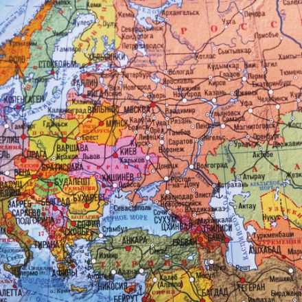 Коврик-подкладка настольный для письма (590х380 мм), с картой мира, BRAUBERG, 236777 Коврик-подкладка настольный для письма (590х380 мм), с картой мира, BRAUBERG, 236777