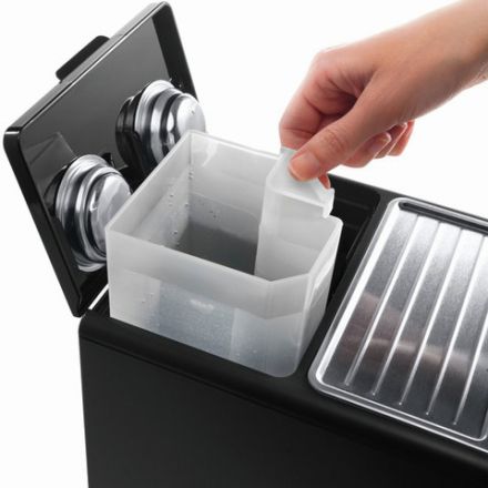 Кофеварка рожковая DELONGHI ECP 33.21/BK, 1100 Вт, объем 1 л, ручной капучинатор, черная, ECP33.21/BK Кофеварка рожковая DELONGHI ECP 33.21/BK, 1100 Вт, объем 1 л, ручной капучинатор, черная, ECP33.21/BK