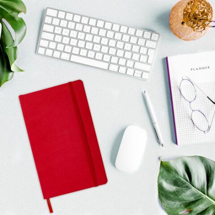 Блокнот А5 (130х210 мм), BRAUBERG ULTRA, под кожу, 80 г/м2, 96 л., в точку, красный, 113014 Блокнот А5 (130х210 мм), BRAUBERG ULTRA, под кожу, 80 г/м2, 96 л., в точку, красный, 113014