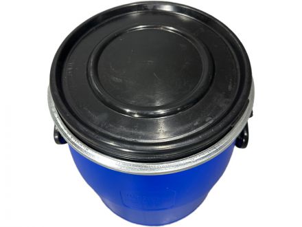 Бочка 30л. круглая, с крышкой и обручем синий Бочка 30л. круглая, с крышкой и обручем синий