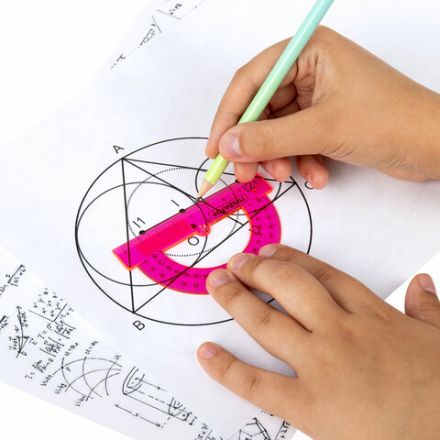 Транспортир 8 см, 180 градусов, ПИФАГОР, прозрачный, неоновый, ассорти, 210792 Транспортир 8 см, 180 градусов, ПИФАГОР, прозрачный, неоновый, ассорти, 210792