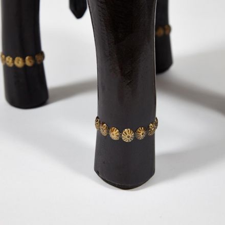 Столик Secret De Maison GOLDEN SLON ( mod. ND-006), дерево манго/латунная чеканка, 40х30х31 см, этническая роспись Столик Secret De Maison GOLDEN SLON ( mod. ND-006), дерево манго/латунная чеканка, 40х30х31 см, этническая роспись