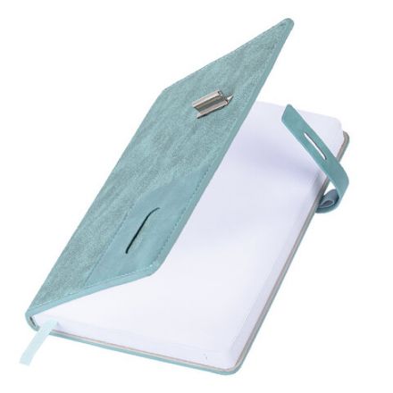 Ежедневник недатированный А5 138х213 мм BRAUBERG "Cowboy", под кожу, застежка 160 л., голубой, 116197