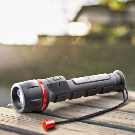 Фонарь ЭРА 3xLED, обрезиненный корпус, влагозащита, 2xAA (не в комплекте), R2AA Фонарь ЭРА 3xLED, обрезиненный корпус, влагозащита, 2xAA (не в комплекте), R2AA