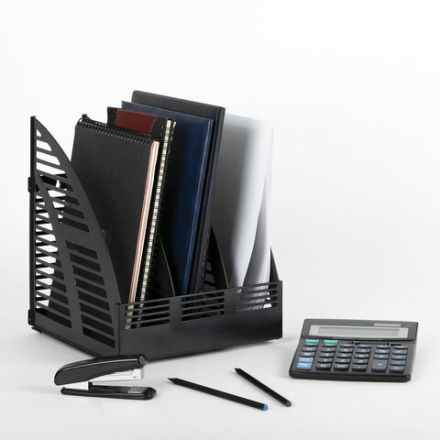 Лоток вертикальный для бумаг STAFF Basic, 245х240х285 мм, 3 отделения, сетчатый сборный, 237945 Лоток вертикальный для бумаг STAFF Basic, 245х240х285 мм, 3 отделения, сетчатый сборный, 237945