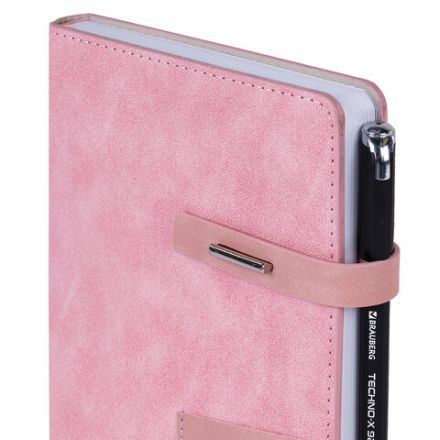 Ежедневник недатированный А5 138х213 мм BRAUBERG "Cowboy", под кожу, застежка 160 л., розовый, 116199