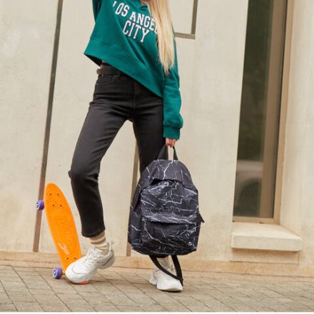 Рюкзак BRAUBERG СИТИ-ФОРМАТ универсальный, "Black marble", черный, 41х32х14 см, 270790 Рюкзак BRAUBERG СИТИ-ФОРМАТ универсальный, "Black marble", черный, 41х32х14 см, 270790