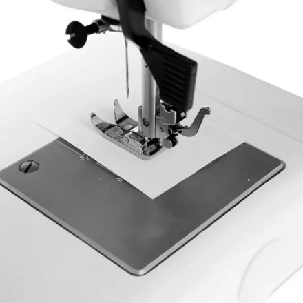 Швейная машина Janome 415 Швейная машина Janome 415