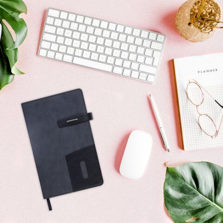 Ежедневник недатированный А5 138х213 мм BRAUBERG "Cowboy", под кожу, застежка 160 л., черный, 116200 Ежедневник недатированный А5 138х213 мм BRAUBERG "Cowboy", под кожу, застежка 160 л., черный, 116200