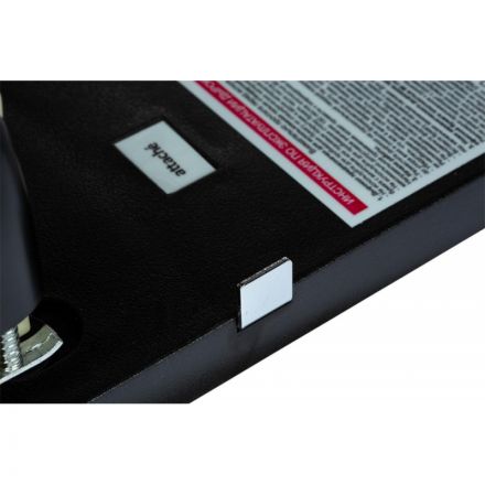 Дырокол мощный до 150 листов черный/серый Дырокол мощный до 150 листов черный/серый