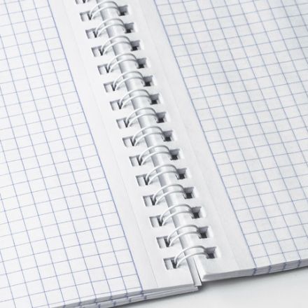 Блокнот А5 146х205 мм, 60 л., гребень, перфорация на отрыв, лакированный, BRAUBERG, Синий, 111274 Блокнот А5 146х205 мм, 60 л., гребень, перфорация на отрыв, лакированный, BRAUBERG, Синий, 111274