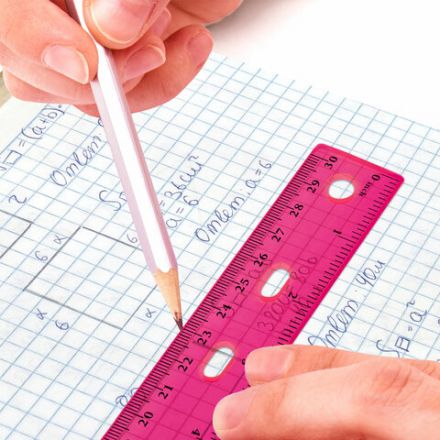 Линейка пластиковая 30 см, BRAUBERG "Crystal", тонированная, ассорти, 210291 Линейка пластиковая 30 см, BRAUBERG "Crystal", тонированная, ассорти, 210291