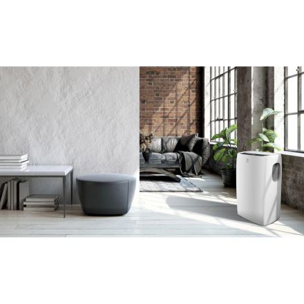 Кондиционер мобильный ELECTROLUX EACM-8 CL/N3 до 20 м2 Кондиционер мобильный ELECTROLUX EACM-8 CL/N3 до 20 м2