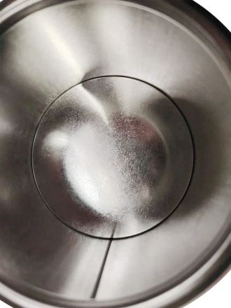 Банка жестяная 0,5л с крышкой (№3) Банка жестяная 0,5л с крышкой (№3)