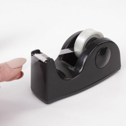 Диспенсер для клейкой ленты BRAUBERG настольный, утяжеленный, средний, черный, 11,8х5х5 см, 440142 Диспенсер для клейкой ленты BRAUBERG настольный, утяжеленный, средний, черный, 11,8х5х5 см, 440142