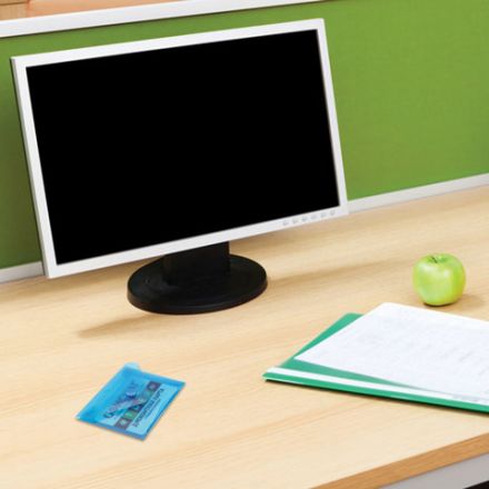 Папка-конверт с кнопкой МАЛОГО ФОРМАТА (74х105 мм), А7 (для дисконтных, банковских карт, визиток) прозр, синяя, 0,18 мм, BRAUBERG, 227323 Папка-конверт с кнопкой МАЛОГО ФОРМАТА (74х105 мм), А7 (для дисконтных, банковских карт, визиток) прозр, синяя, 0,18 мм, BRAUBERG, 227323