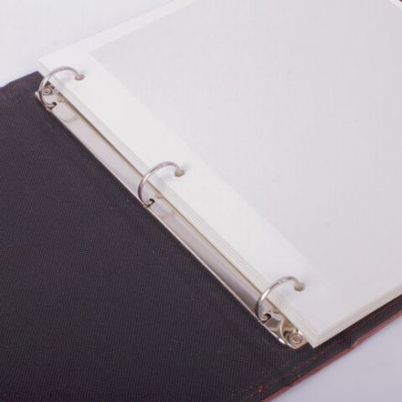 Фотоальбом BRAUBERG на 20 магнитных листов, 23х28 см, под гладкую кожу, на кольцах, коричневый, 390492