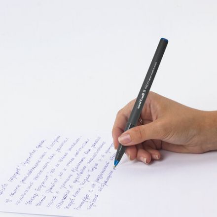 Ручка-роллер Uni-Ball II Micro, СИНЯЯ, корпус черный, узел 0,5 мм, линия 0,24 мм, UB-104 Blue Ручка-роллер Uni-Ball II Micro, СИНЯЯ, корпус черный, узел 0,5 мм, линия 0,24 мм, UB-104 Blue