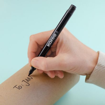 Маркер перманентный Kores синий (толщина линии 1 мм) Маркер перманентный Kores синий (толщина линии 1 мм)