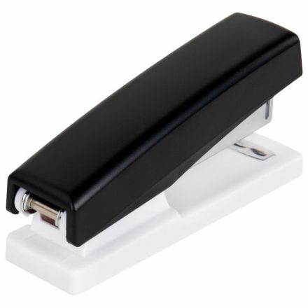 Степлер №24/6, 26/6 BRAUBERG "STYLE", до 25 листов, черный, 272747 Степлер №24/6, 26/6 BRAUBERG "STYLE", до 25 листов, черный, 272747