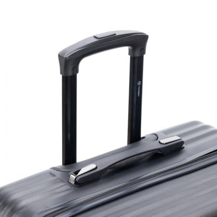 Чемодан TORBER Lama, черный, ABS-пластик, 43х25,5х67см, 62 л, T1919M-Black Чемодан TORBER Lama, черный, ABS-пластик, 43х25,5х67см, 62 л, T1919M-Black