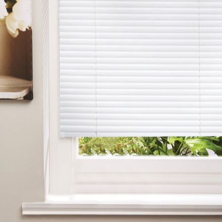 Жалюзи горизонтальные BRABIX 140х155 см, ПЛАСТИК, цвет белый, 606029 Жалюзи горизонтальные BRABIX 140х155 см, ПЛАСТИК, цвет белый, 606029
