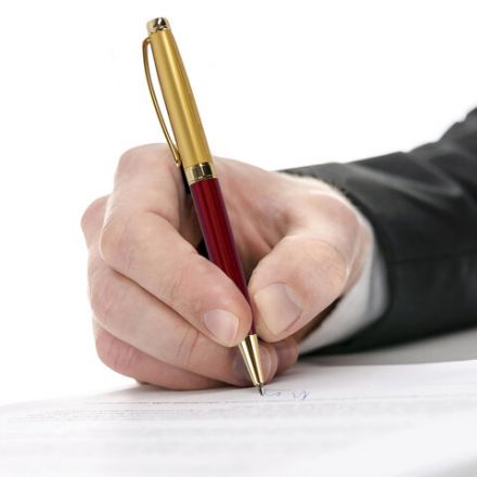 Ручка подарочная шариковая GALANT "Bremen", корпус бордовый с золотистым, золотистые детали, пишущий узел 0,7 мм, синяя, 141010 Ручка подарочная шариковая GALANT "Bremen", корпус бордовый с золотистым, золотистые детали, пишущий узел 0,7 мм, синяя, 141010