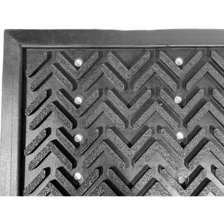 Коврик входной резиновый 60см x 90см х 9мм, стрелка Коврик входной резиновый 60см x 90см х 9мм, стрелка