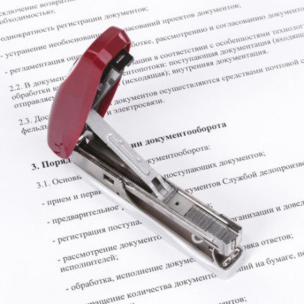Скобы для степлера №10, 1000 штук, STAFF "EVERYDAY", до 20 листов, 220428 Скобы для степлера №10, 1000 штук, STAFF "EVERYDAY", до 20 листов, 220428