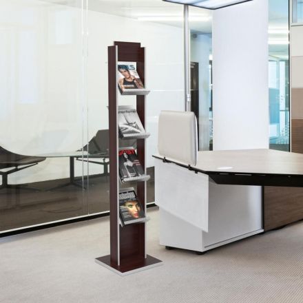 Стойка напольная Комус Альманах ДСП-венге, 4 кармана А4, фриз 25x15 см Стойка напольная Комус Альманах ДСП-венге, 4 кармана А4, фриз 25x15 см