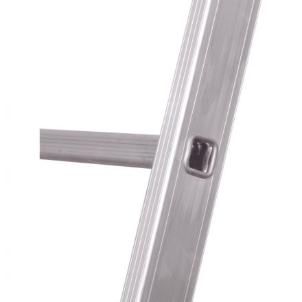 Лестница ал. трёхсекционная Новая Высота NV 1230, 3х7 перекл 1230307 Лестница ал. трёхсекционная Новая Высота NV 1230, 3х7 перекл 1230307