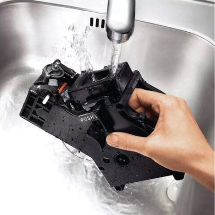 Кофемашина SAECO AULIKA EVO FOCUS, 1400 Вт, объем 2,5 л, для зерен 500 г, автокапучинатор, черная, 10000040 Кофемашина SAECO AULIKA EVO FOCUS, 1400 Вт, объем 2,5 л, для зерен 500 г, автокапучинатор, черная, 10000040