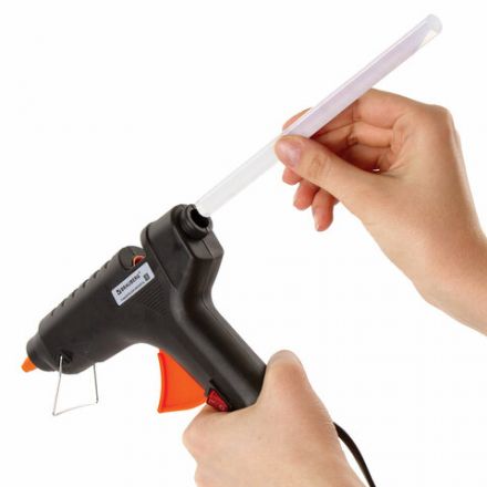 Клеевые стержни, диаметр 11 мм, длина 200 мм, прозрачные, 1 кг (48 штук) BRAUBERG, 671056 Клеевые стержни, диаметр 11 мм, длина 200 мм, прозрачные, 1 кг (48 штук) BRAUBERG, 671056