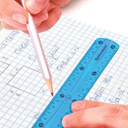 Линейка 20 см гибкая BRAUBERG "FLEX", пластиковая, ассорти, европодвес, 210674 Линейка 20 см гибкая BRAUBERG "FLEX", пластиковая, ассорти, европодвес, 210674