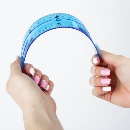 Линейка 20 см гибкая BRAUBERG "FLEX", пластиковая, ассорти, европодвес, 210674 Линейка 20 см гибкая BRAUBERG "FLEX", пластиковая, ассорти, европодвес, 210674