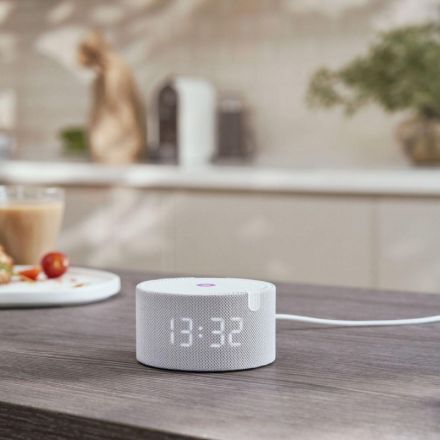 Умная колонка Яндекс.Станция Мини с часами, серый (YNDX-00020G) Умная колонка Яндекс.Станция Мини с часами, серый (YNDX-00020G)