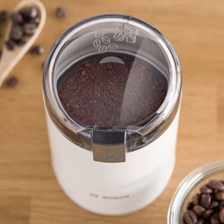 Кофемолка BOSCH TSM6A011W/MKM6000, мощность 180 Вт, вместимость 75 г, пластик, белая Кофемолка BOSCH TSM6A011W/MKM6000, мощность 180 Вт, вместимость 75 г, пластик, белая