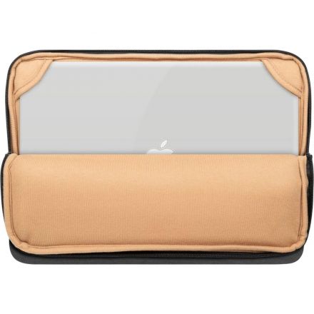 Чехол RIVACASE 8115 black Clark-ECO для MacBook Air 15 / 12