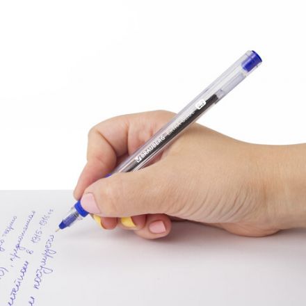 Ручка шариковая масляная с грипом BRAUBERG "Extra Glide GT", СИНЯЯ, трехгранная, узел 0,7 мм, линия письма 0,35 мм, 142681 Ручка шариковая масляная с грипом BRAUBERG "Extra Glide GT", СИНЯЯ, трехгранная, узел 0,7 мм, линия письма 0,35 мм, 142681