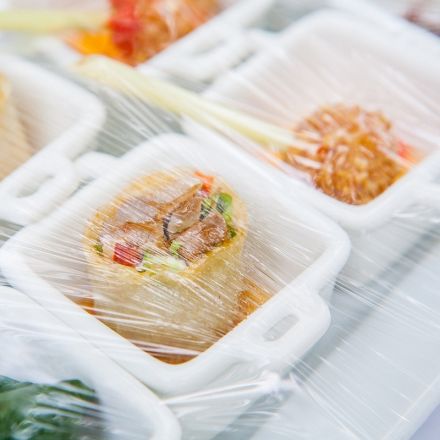 Пленка пищевая полиэтиленовая 30 см x 90 м, 7 мкм, прозрачная Пленка пищевая полиэтиленовая 30 см x 90 м, 7 мкм, прозрачная