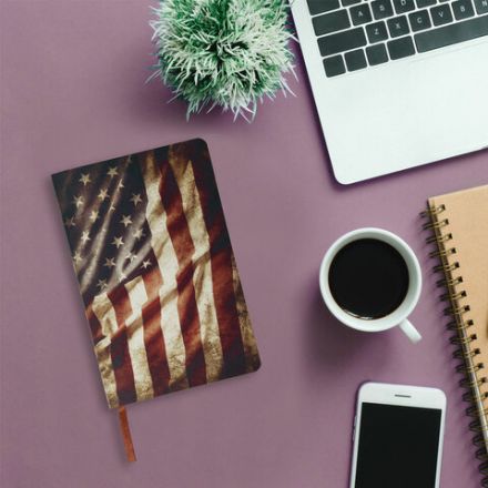 Ежедневник недатированный А5 (138х213 мм), BRAUBERG VISTA, под кожу, гибкий, 136 л., "Independence", 112006 Ежедневник недатированный А5 (138х213 мм), BRAUBERG VISTA, под кожу, гибкий, 136 л., "Independence", 112006