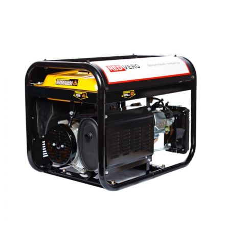 Генератор бензиновый REDVERG RD-G3900N, 2.8кВт, AVR (5024808) Генератор бензиновый REDVERG RD-G3900N, 2.8кВт, AVR (5024808)
