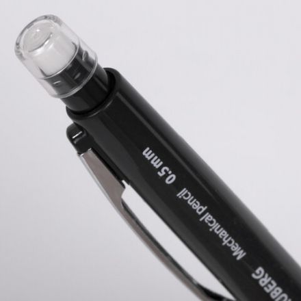 Карандаш механический 0,5 мм, BRAUBERG "Modern", ластик, резиновый грип, корпус черный, 180286 Карандаш механический 0,5 мм, BRAUBERG "Modern", ластик, резиновый грип, корпус черный, 180286