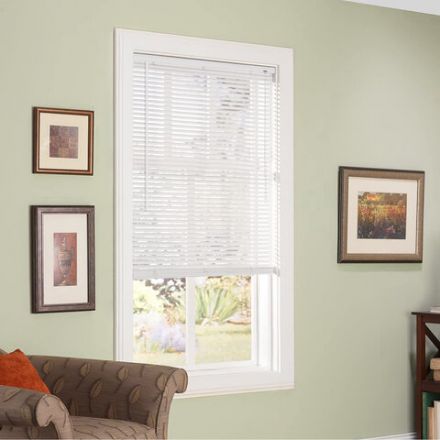 Жалюзи горизонтальные BRABIX 40х155 см, ПЛАСТИК, цвет белый, 606023 Жалюзи горизонтальные BRABIX 40х155 см, ПЛАСТИК, цвет белый, 606023