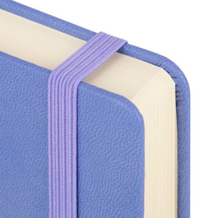 Скетчбук, слоновая кость 140 г/м2 210х297 мм, 80 л., КОЖЗАМ, резинка, BRAUBERG ART CLASSIC, пастель сиреневый, 116883
