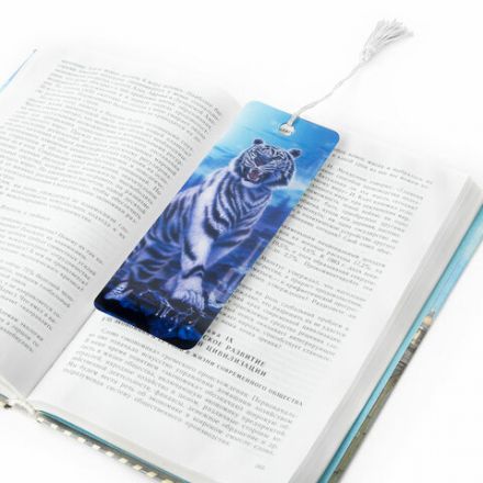 Закладка для книг с линейкой 3D-ОБЪЕМНАЯ BRAUBERG, "Белый тигр", с декоративным шнурком, 125754