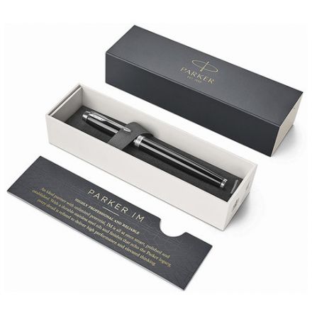 Ручка перьевая PARKER "IM Core Black Lacquer CT", корпус черный глянцевый лак, хромированные детали, синяя, 1931644 Ручка перьевая PARKER "IM Core Black Lacquer CT", корпус черный глянцевый лак, хромированные детали, синяя, 1931644