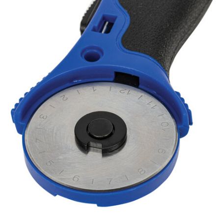 Нож раскройный роликовый 45 мм BRAUBERG, круглое лезвие, резиновые вставки, 237162 Нож раскройный роликовый 45 мм BRAUBERG, круглое лезвие, резиновые вставки, 237162