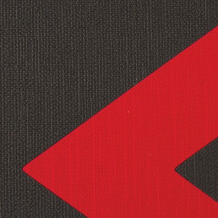 Ежедневник недатированный А5 138x213 мм BRAUBERG "Waves" под кожу, застежка 160 л., черный/красный, 111876